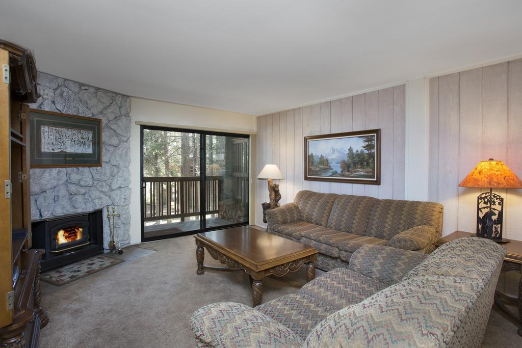 Summit By 101 Great Escapes Apartment Mammoth Lakes Room photo